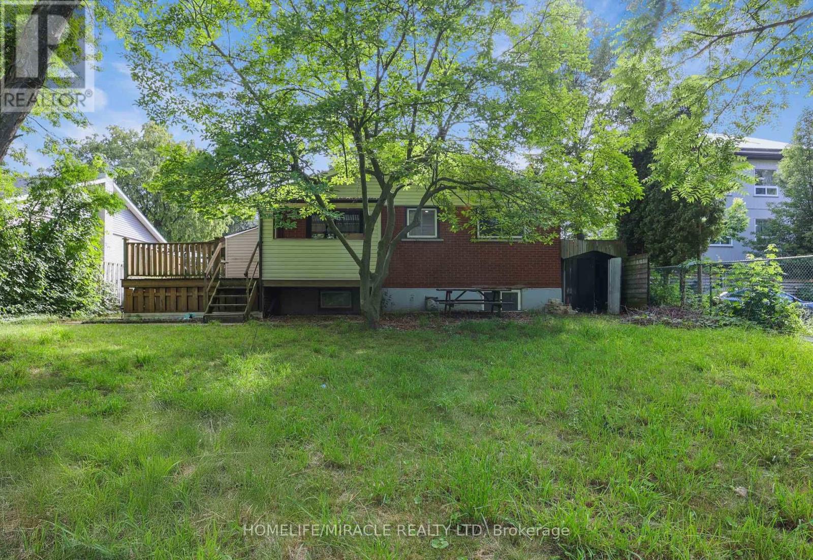 7 Cardill Crescent, Waterloo, Ontario  N2L 3Y7 - Photo 35 - X12829140