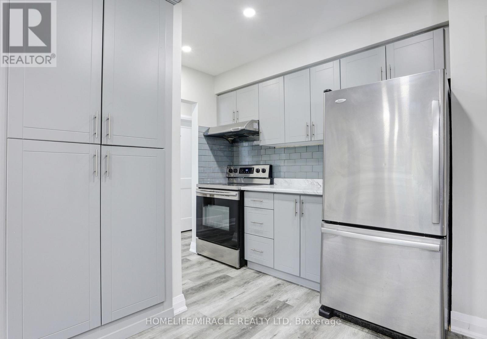 7 Cardill Crescent, Waterloo, Ontario  N2L 3Y7 - Photo 7 - X12829140