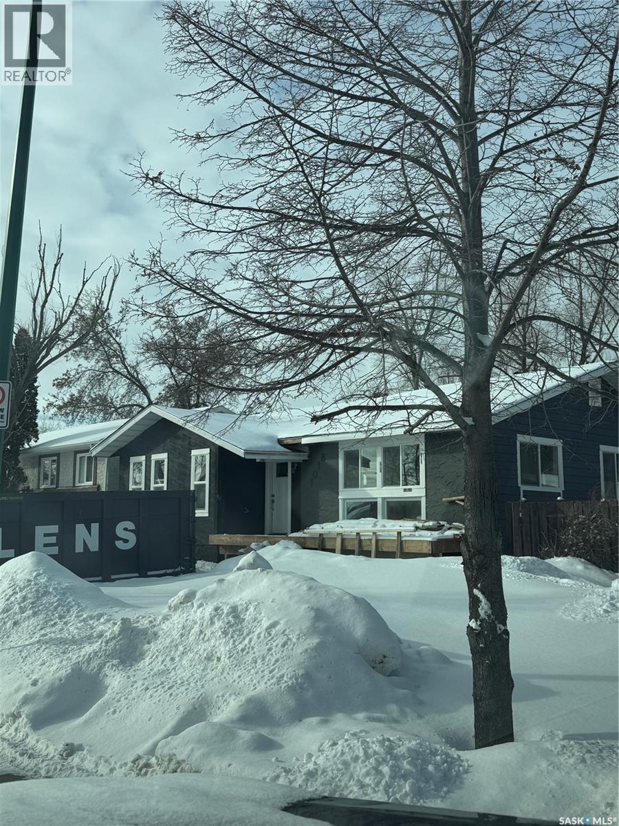 1018 Boychuk Drive, Saskatoon, Saskatchewan  S7H 4Z1 - Photo 1 - SK029367