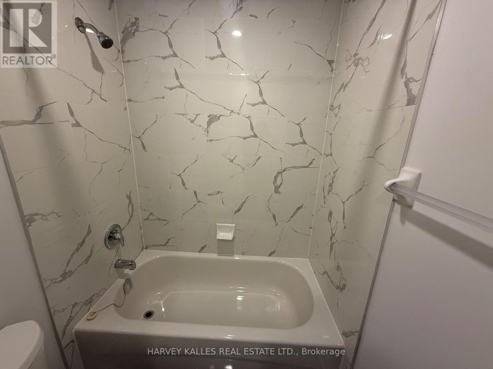 403 - 180 Vaughan Road, Toronto, Ontario  M6C 2M3 - Photo 10 - C12827328