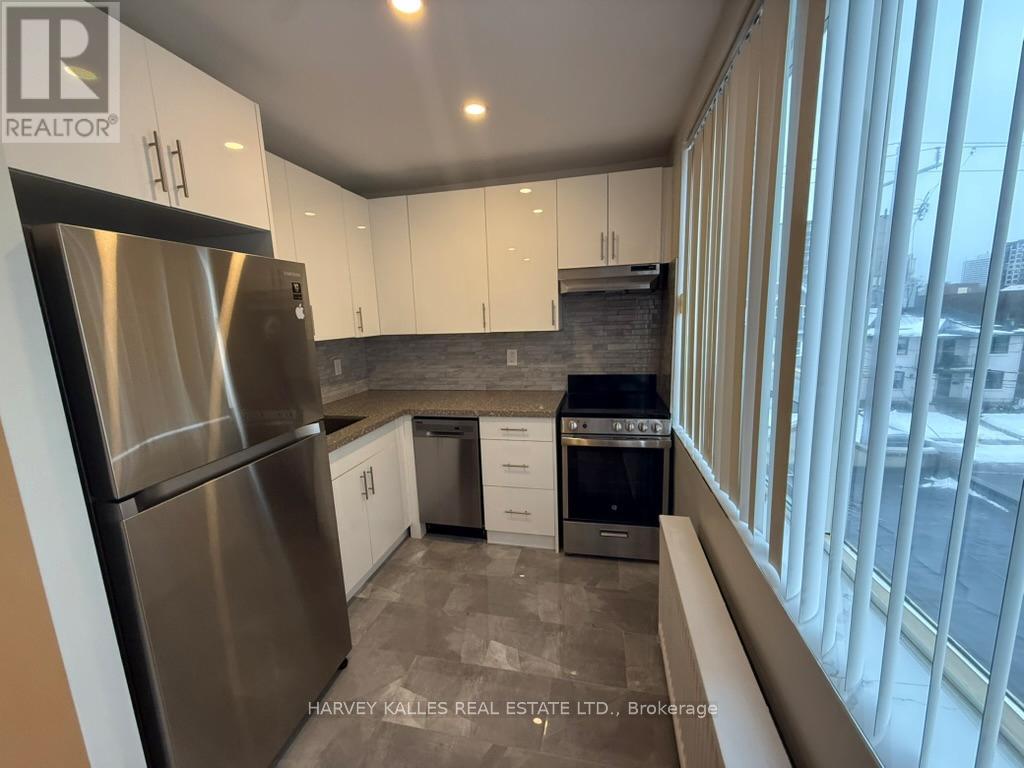 403 - 180 Vaughan Road, Toronto, Ontario  M6C 2M3 - Photo 6 - C12827328