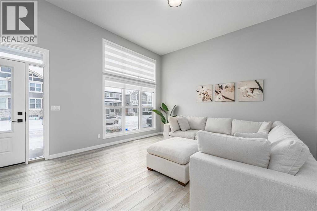 89 Magnolia Grove Se, Calgary, Alberta  T3M 3S3 - Photo 5 - A2280970