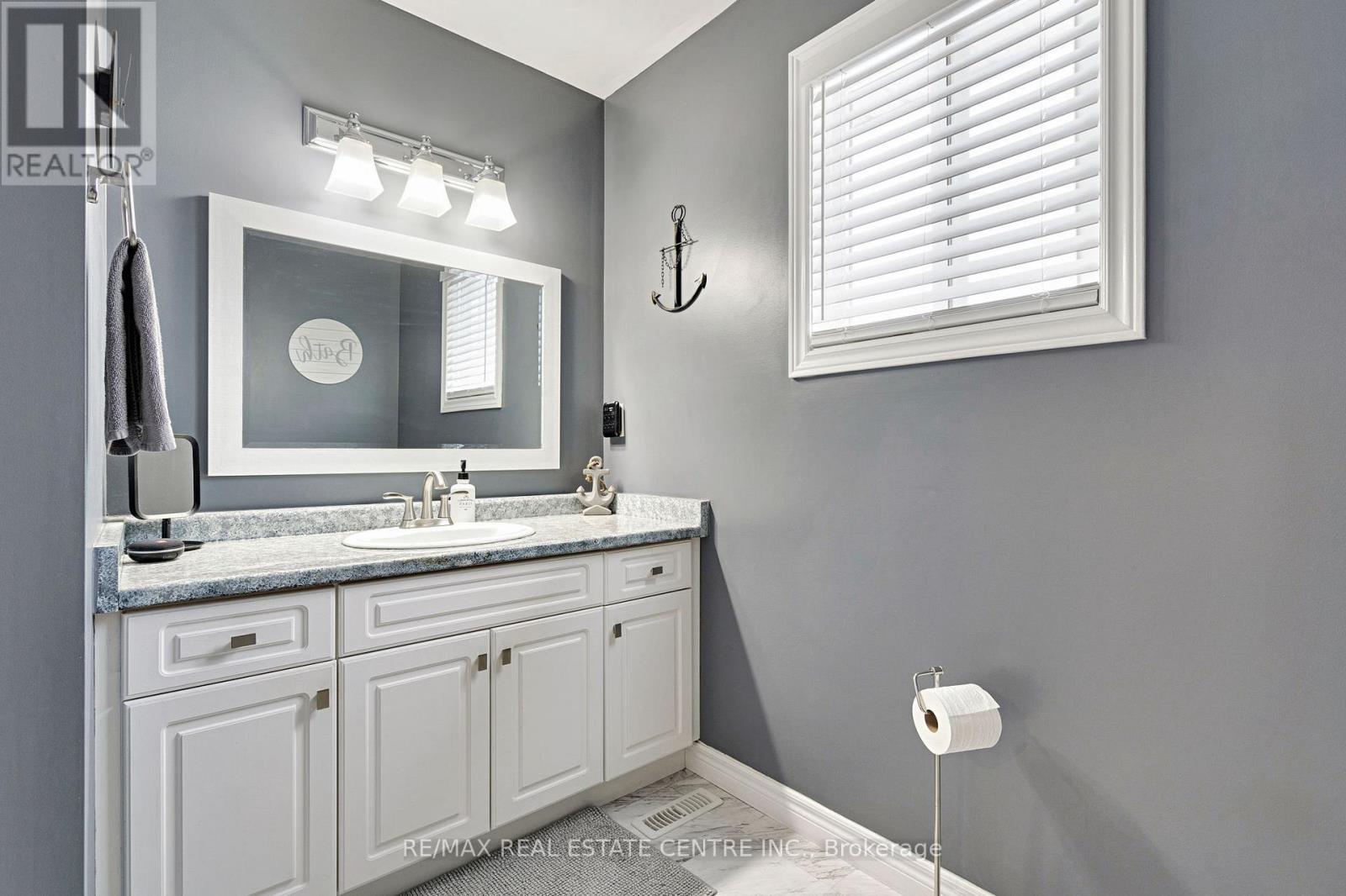 16 Falconridge Court, St. Thomas, Ontario  N5R 6J2 - Photo 17 - X12829188