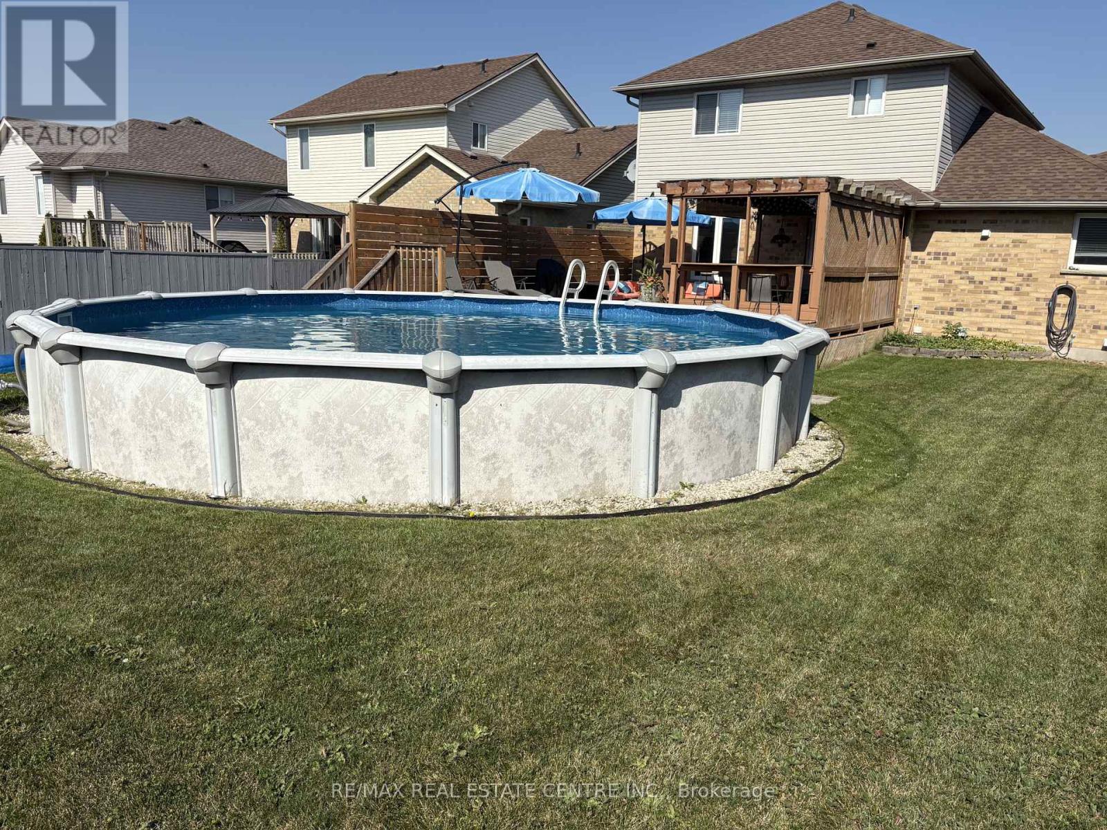 16 Falconridge Court, St. Thomas, Ontario  N5R 6J2 - Photo 30 - X12829188