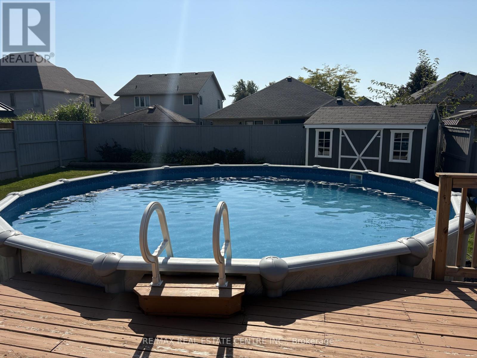 16 Falconridge Court, St. Thomas, Ontario  N5R 6J2 - Photo 33 - X12829188