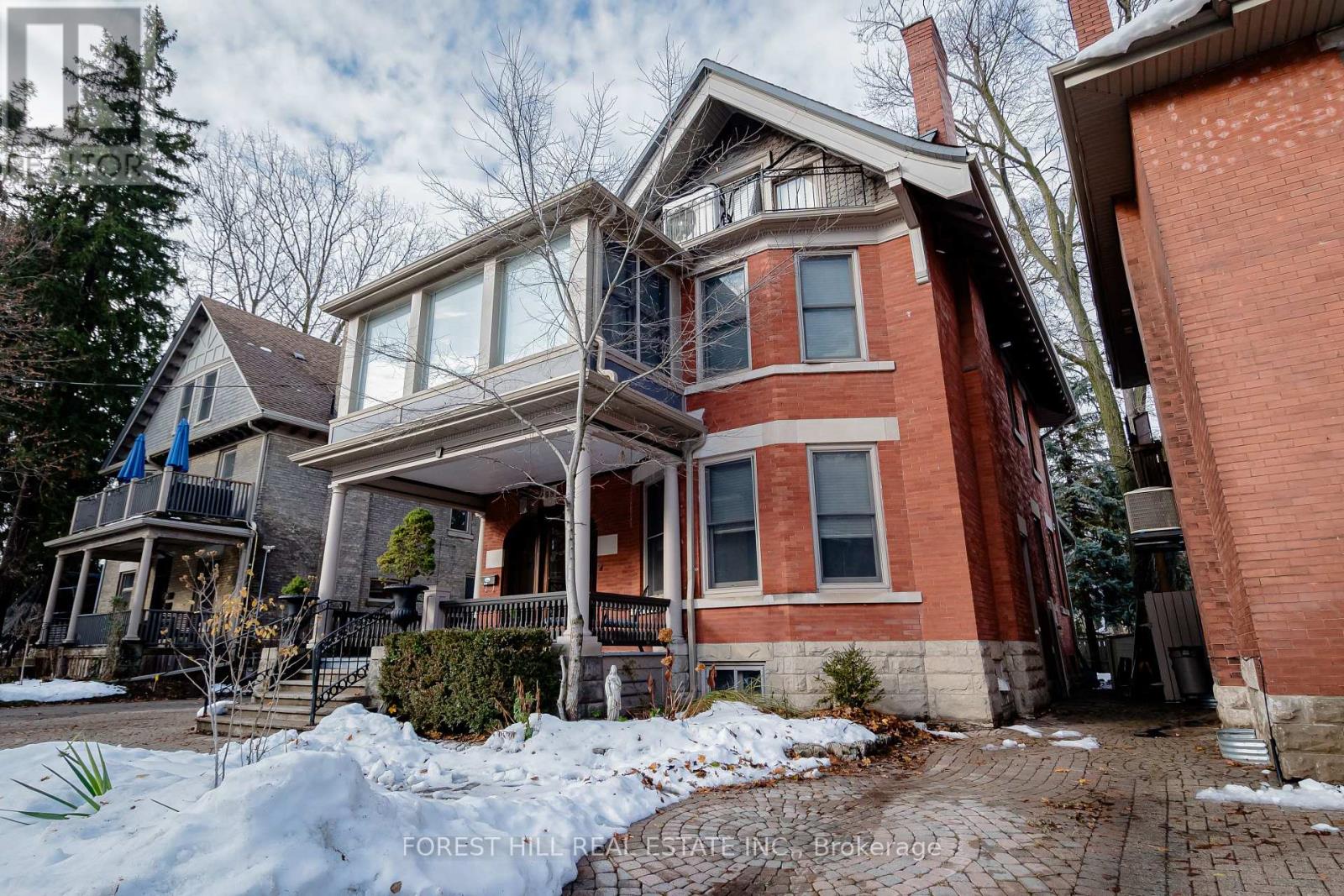 98 Central Avenue, London East, Ontario  N6A 1M4 - Photo 3 - X12829198