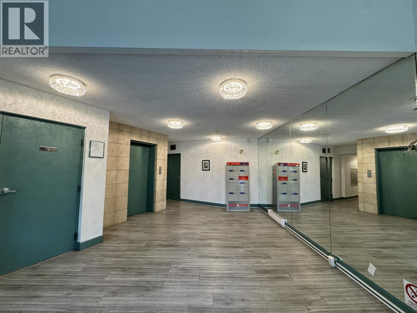 Listing Picture 11 of 23 : 103 8640 CITATION DRIVE, Richmond / 烈治文 - 魯藝地產 Yvonne Lu Group - MLS Medallion Club Member