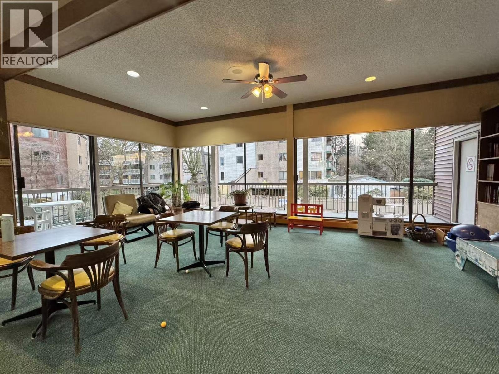 Listing Picture 15 of 23 : 103 8640 CITATION DRIVE, Richmond / 烈治文 - 魯藝地產 Yvonne Lu Group - MLS Medallion Club Member