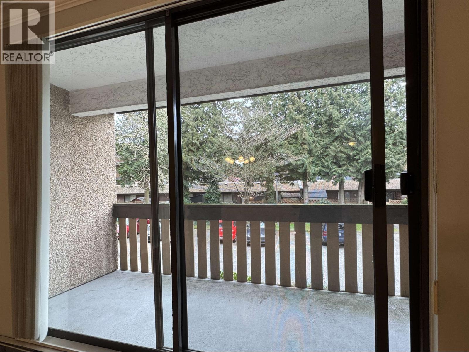 Listing Picture 5 of 23 : 103 8640 CITATION DRIVE, Richmond / 烈治文 - 魯藝地產 Yvonne Lu Group - MLS Medallion Club Member