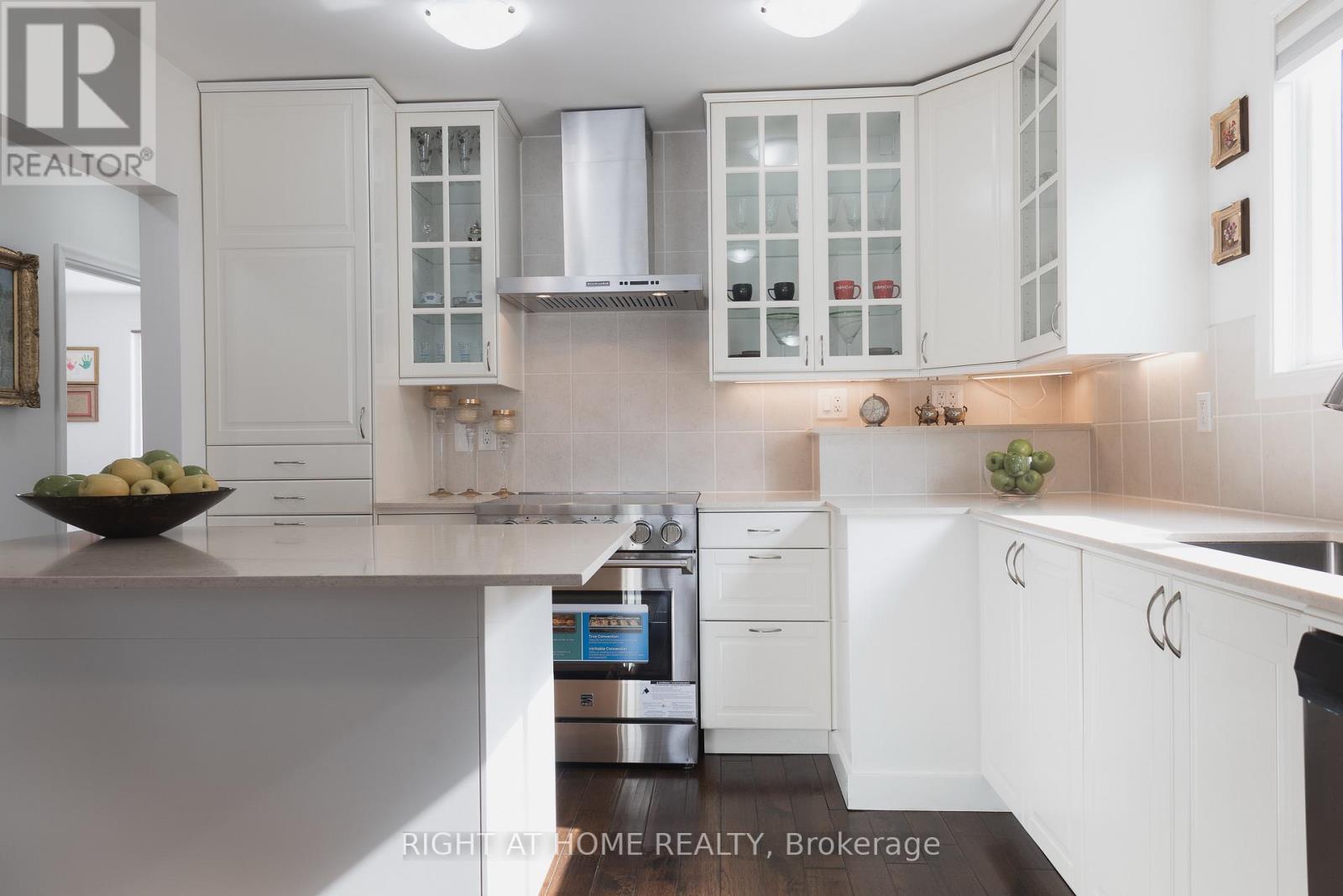 19 Niantic Crescent, Toronto, Ontario  M3A 2H6 - Photo 13 - C12829190