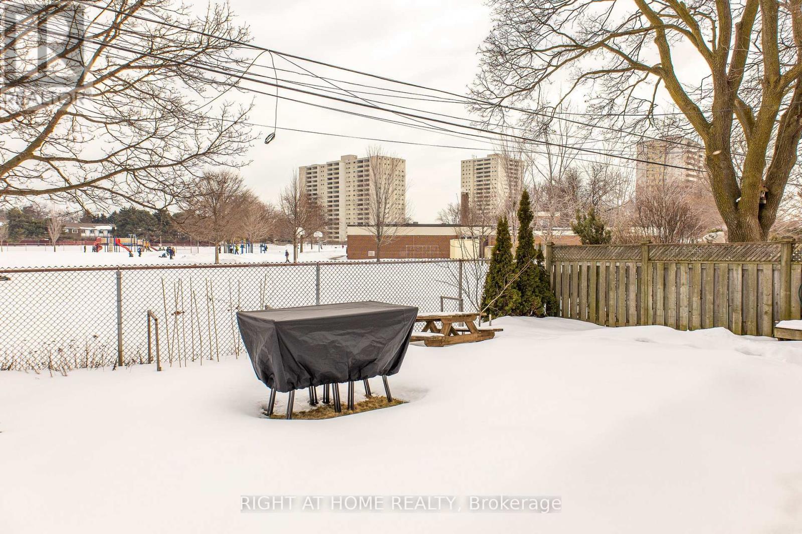 19 Niantic Crescent, Toronto, Ontario  M3A 2H6 - Photo 34 - C12829190