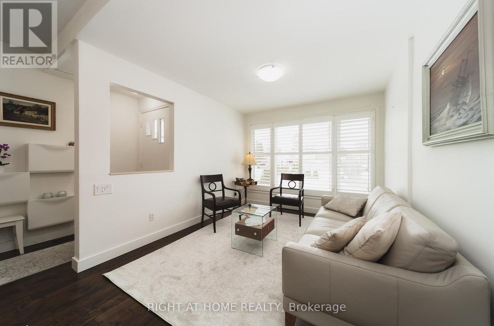 19 Niantic Crescent, Toronto, Ontario  M3A 2H6 - Photo 6 - C12829190