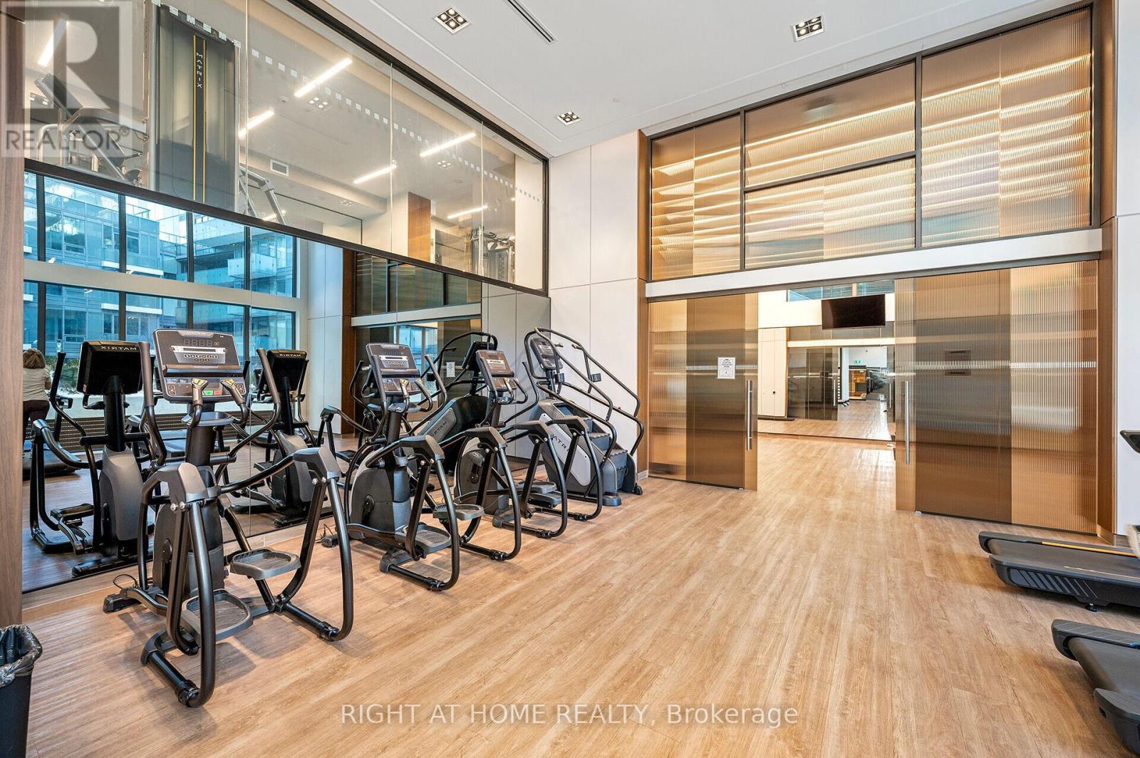 2305 - 8 Olympic Garden Drive, Toronto, Ontario  M2M 0B9 - Photo 10 - C12829200