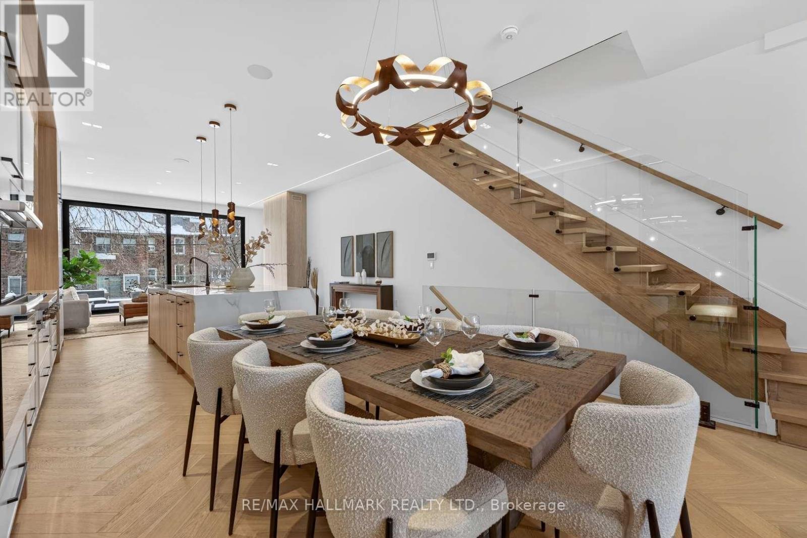 10 Wheeler Avenue, Toronto, Ontario  M4L 3V2 - Photo 13 - E12829178