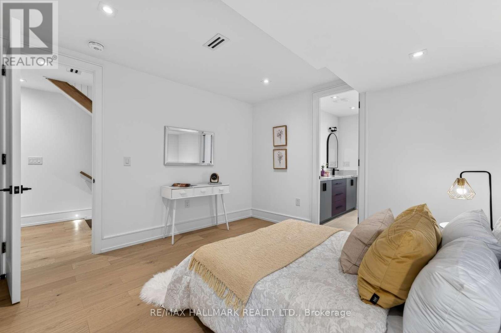 10 Wheeler Avenue, Toronto, Ontario  M4L 3V2 - Photo 21 - E12829178