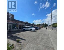 3447 ST CLAIR AVENUE E, Toronto, Ontario