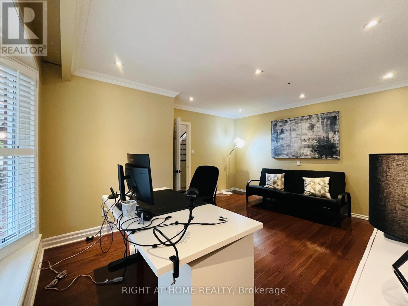 73 Laureleaf Road, Markham (Bayview Glen), Ontario  L3T 2Y3 - Photo 16 - N12829192