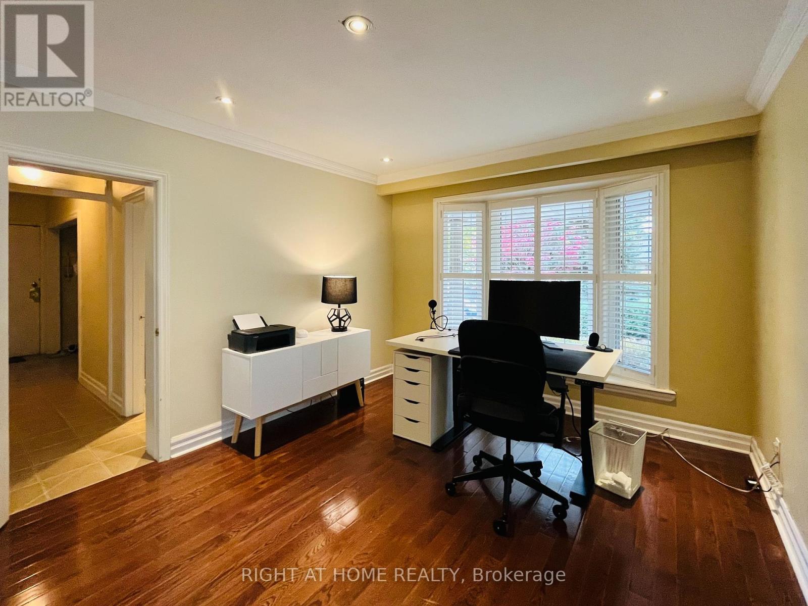 73 Laureleaf Road, Markham (Bayview Glen), Ontario  L3T 2Y3 - Photo 17 - N12829192