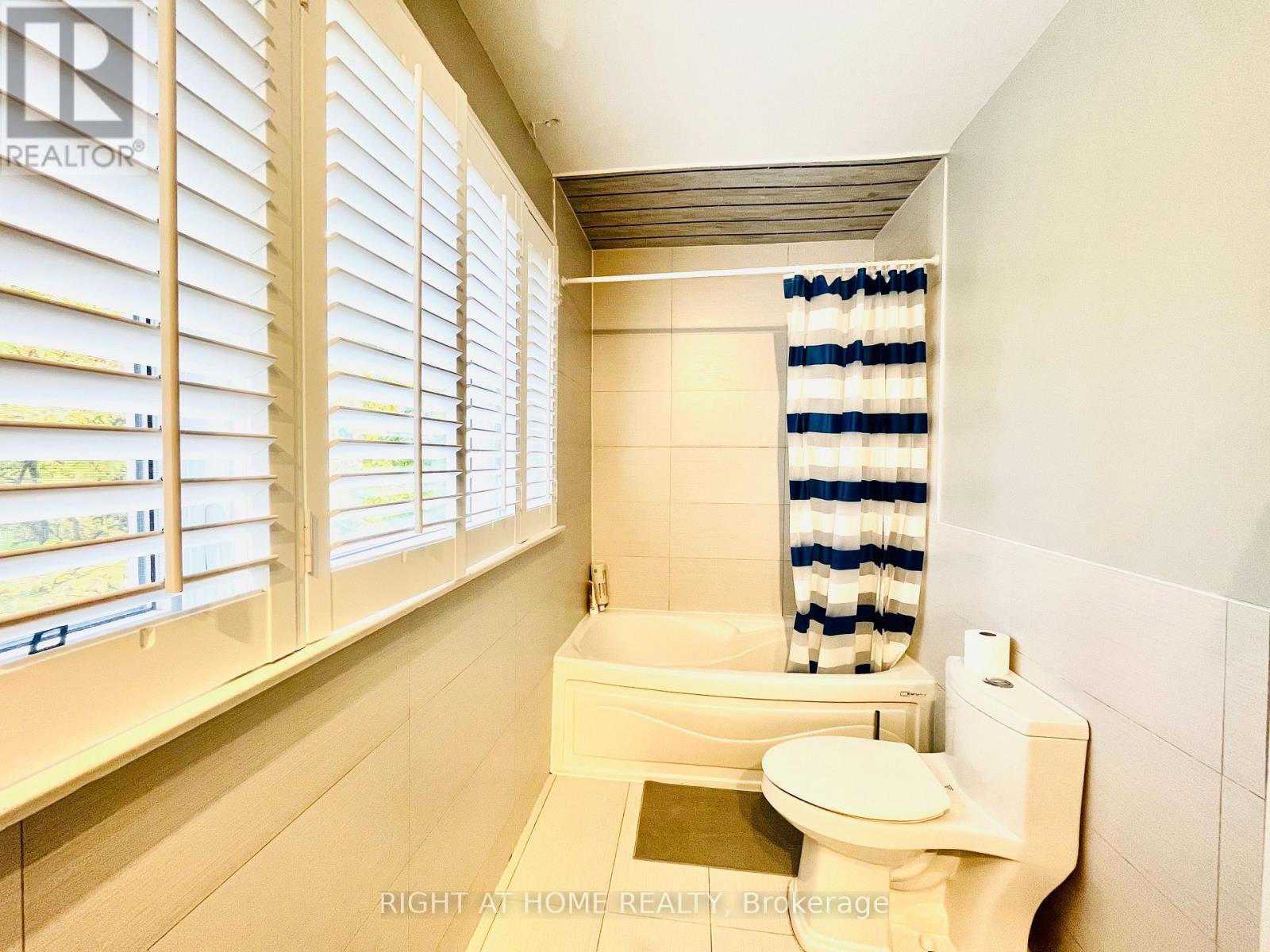 73 Laureleaf Road, Markham (Bayview Glen), Ontario  L3T 2Y3 - Photo 26 - N12829192