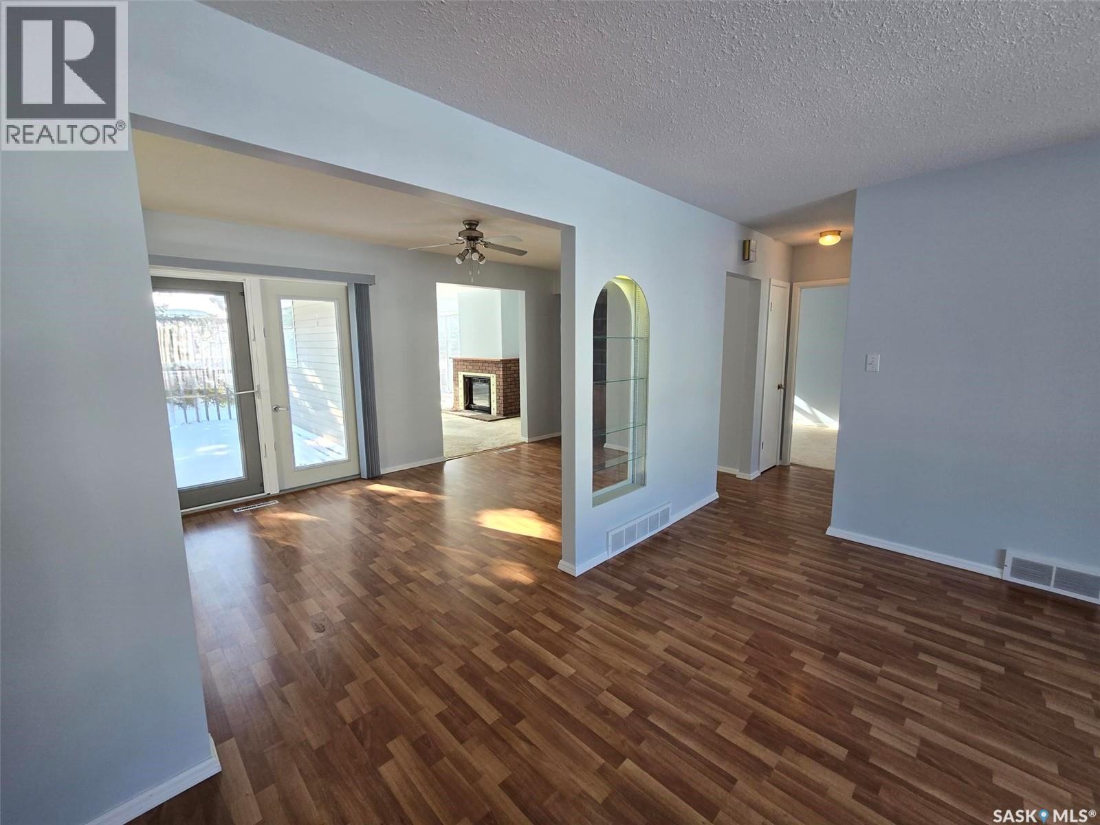 900 Anderson Street, Grenfell, Saskatchewan  S0G 2B0 - Photo 4 - SK029364