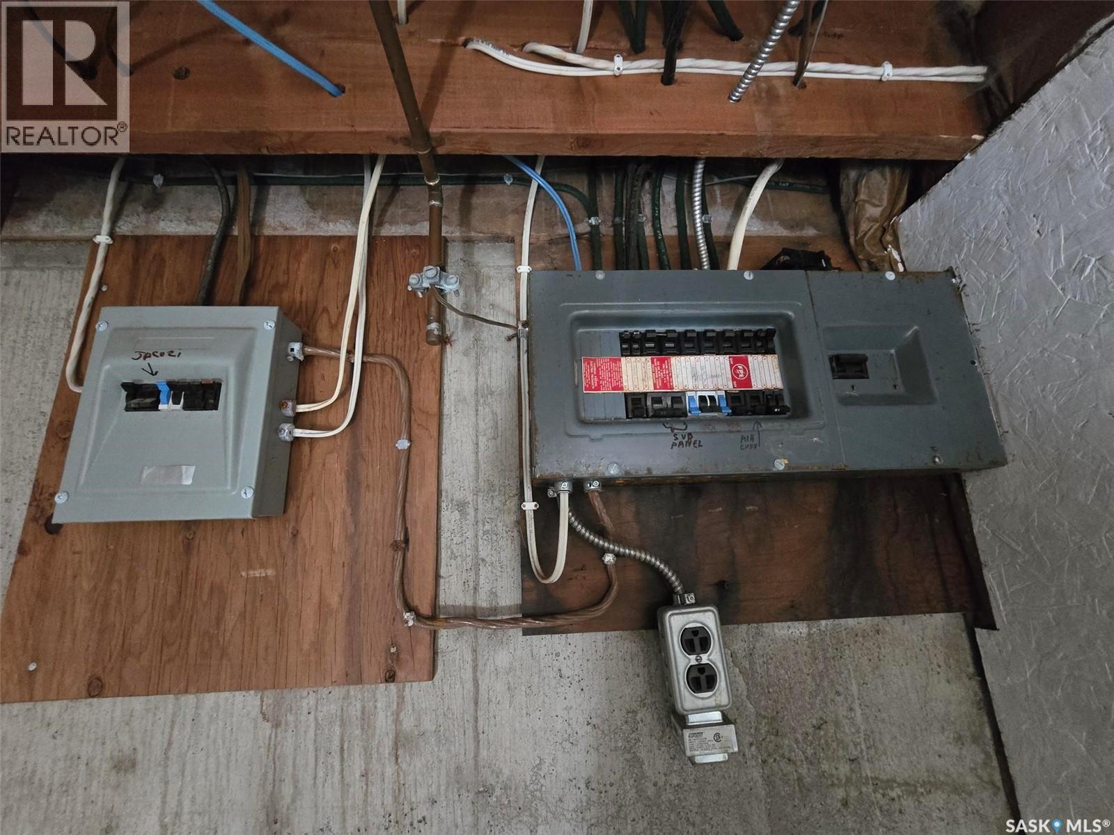 900 Anderson Street, Grenfell, Saskatchewan  S0G 2B0 - Photo 45 - SK029364