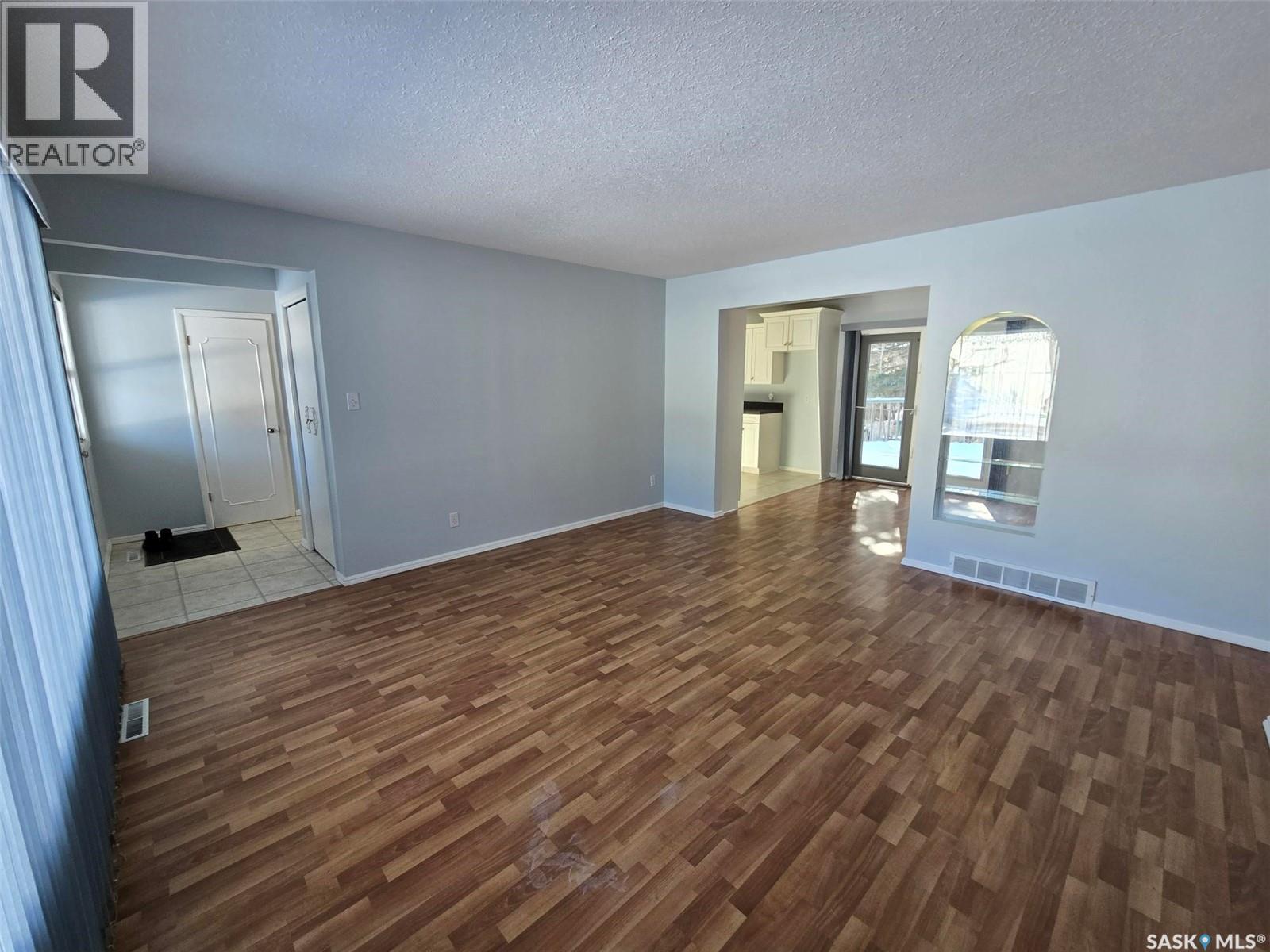 900 Anderson Street, Grenfell, Saskatchewan  S0G 2B0 - Photo 7 - SK029364