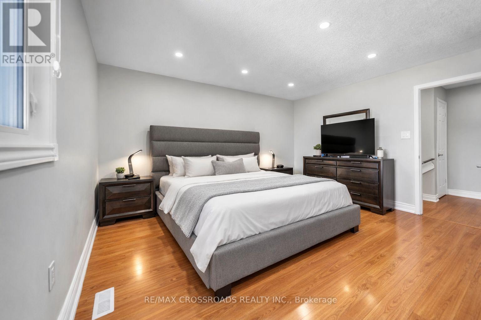 65 Creditstone Road, Brampton, Ontario  L6Y 4E9 - Photo 15 - W12828784