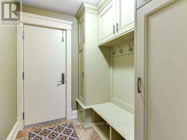 243 Dolphin Court, Oakville, Ontario  L6J 5S7 - Photo 23 - W12829206