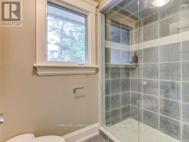 243 Dolphin Court, Oakville, Ontario  L6J 5S7 - Photo 32 - W12829206