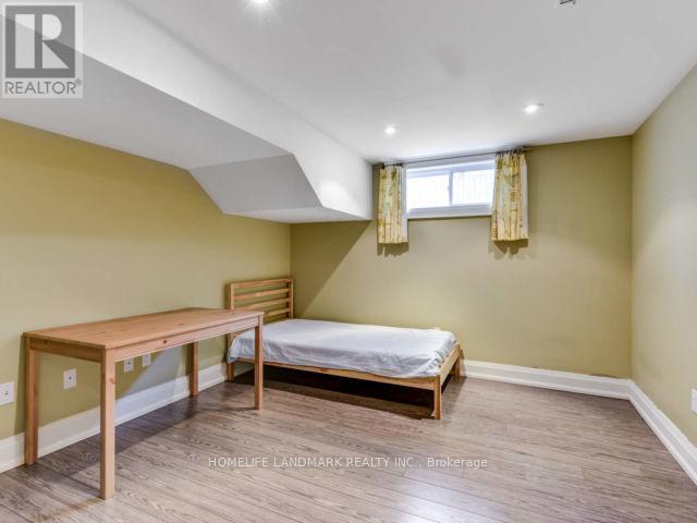 243 Dolphin Court, Oakville, Ontario  L6J 5S7 - Photo 42 - W12829206