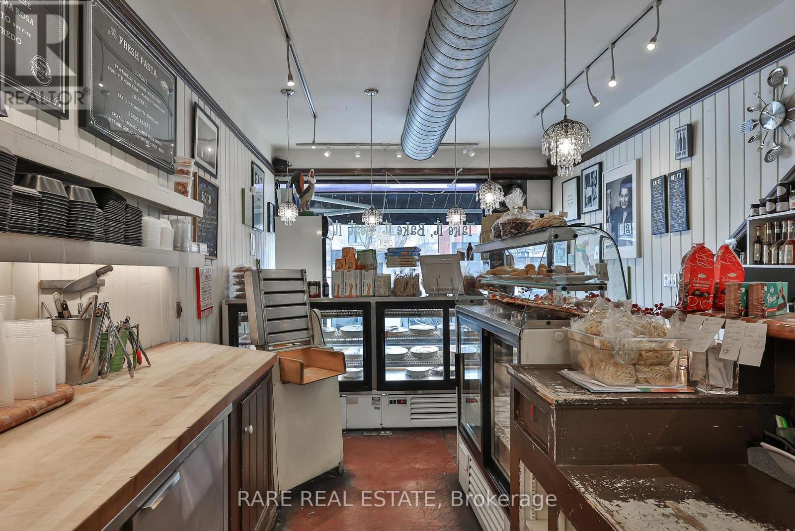 602 Marlee Avenue, Toronto, Ontario  M6B 3J5 - Photo 5 - W12829210