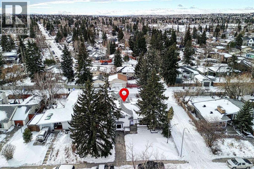 75 Wildwood Drive Sw, Calgary, Alberta  T3C 3C6 - Photo 6 - A2289179