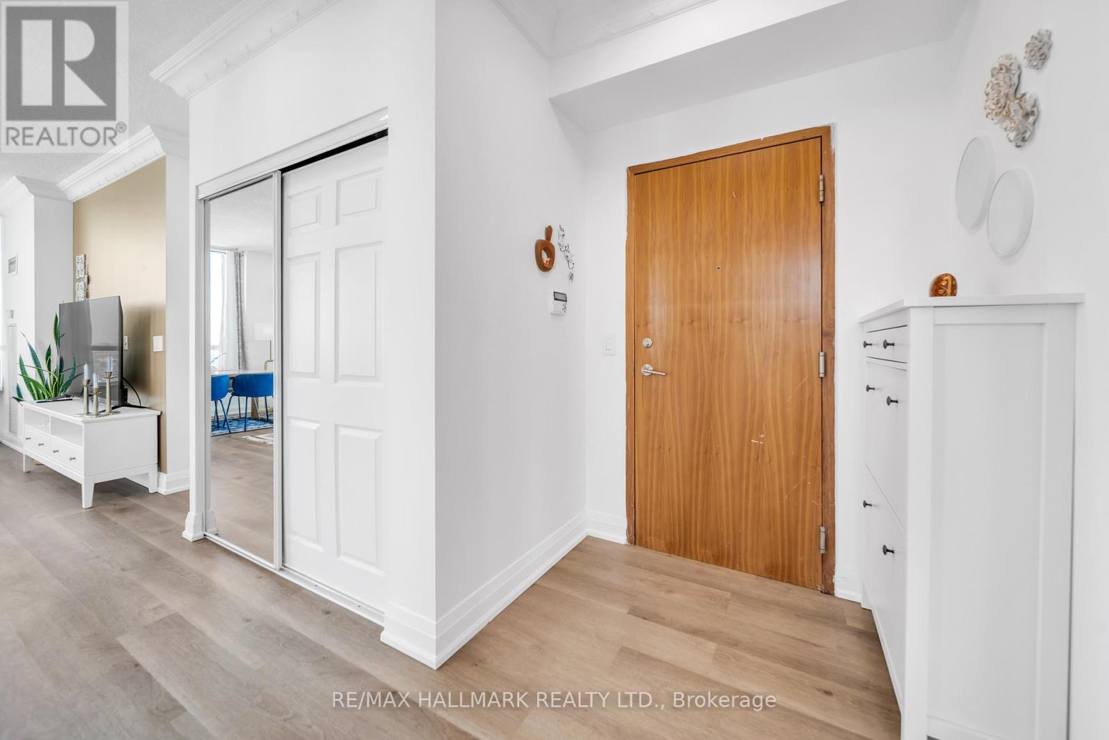 Ph-3703 - 60 Brian Harrison Way Byway, Toronto, Ontario  M1P 5J5 - Photo 4 - E12829008