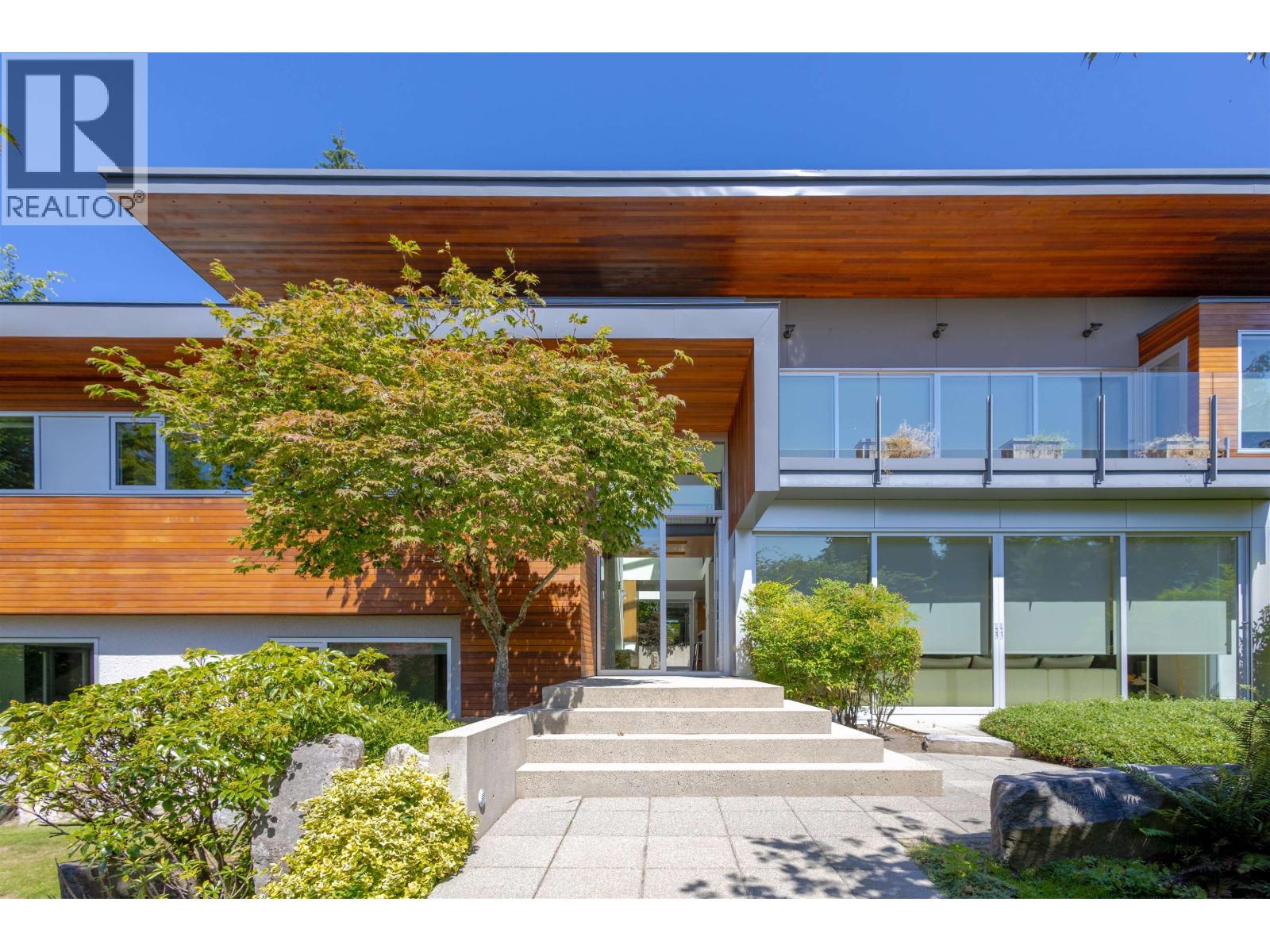 2924 Altamont Crescent, West Vancouver, British Columbia  V7V 3C1 - Photo 1 - R3093220