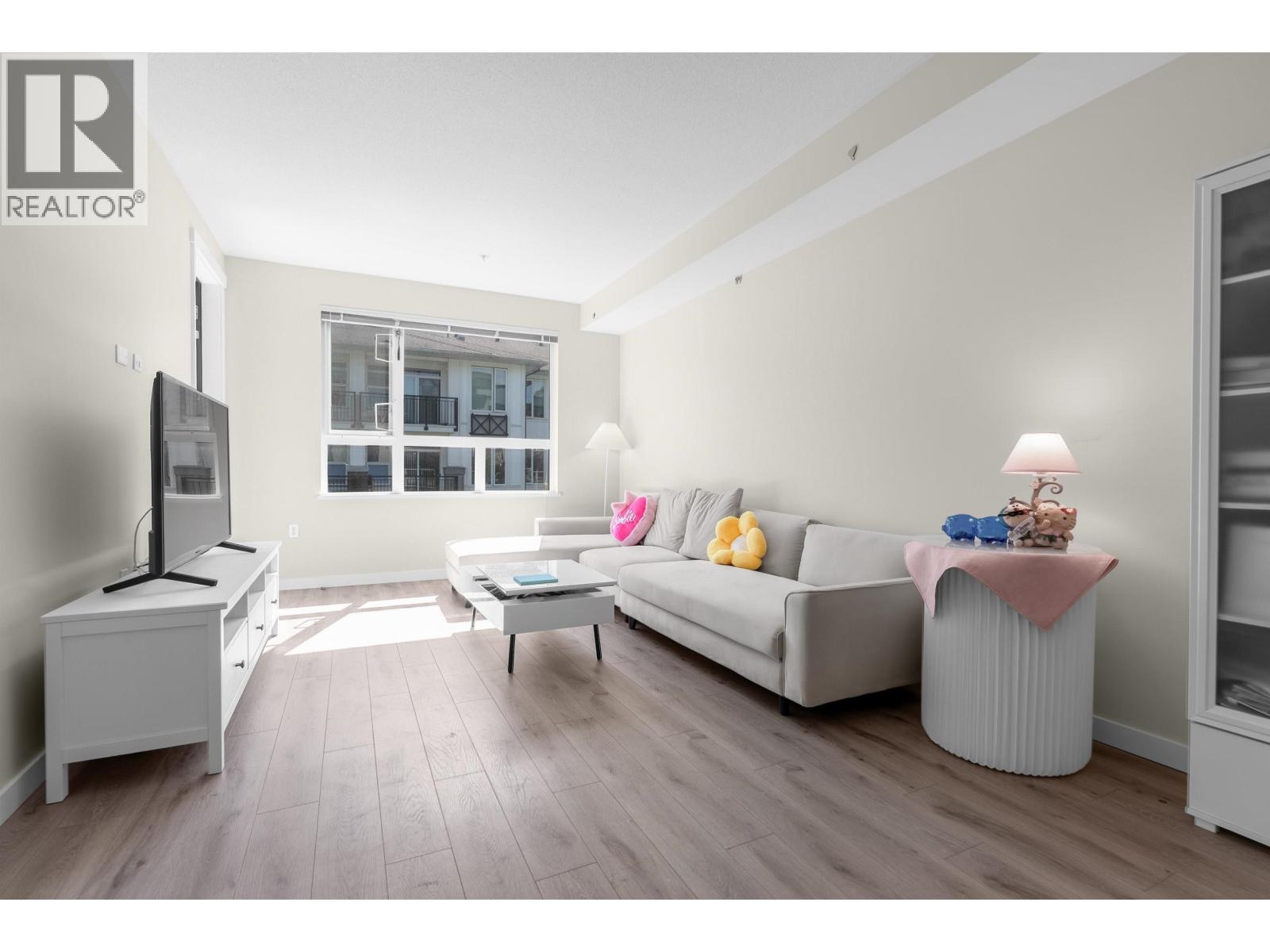 315 9233 Odlin Road, Richmond, British Columbia  V6X 0V4 - Photo 2 - R3094328