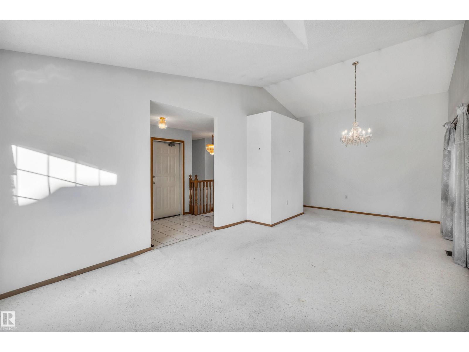 #36 303 Twin Brooks Dr Nw, Edmonton, Alberta  T6J 6V3 - Photo 6 - E4471287