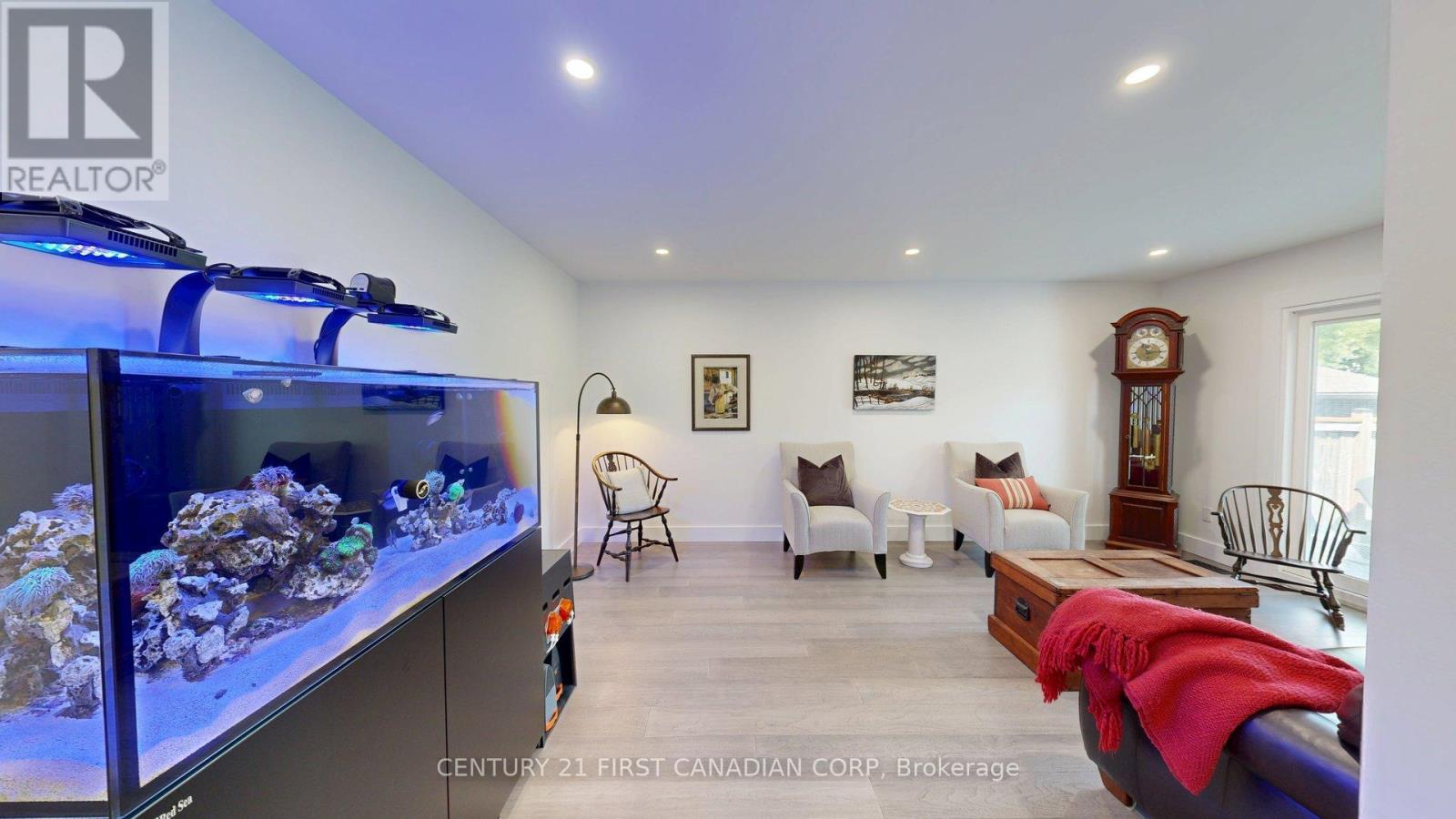 527 Topping Lane, London South, Ontario  N6J 3M8 - Photo 17 - X12829238