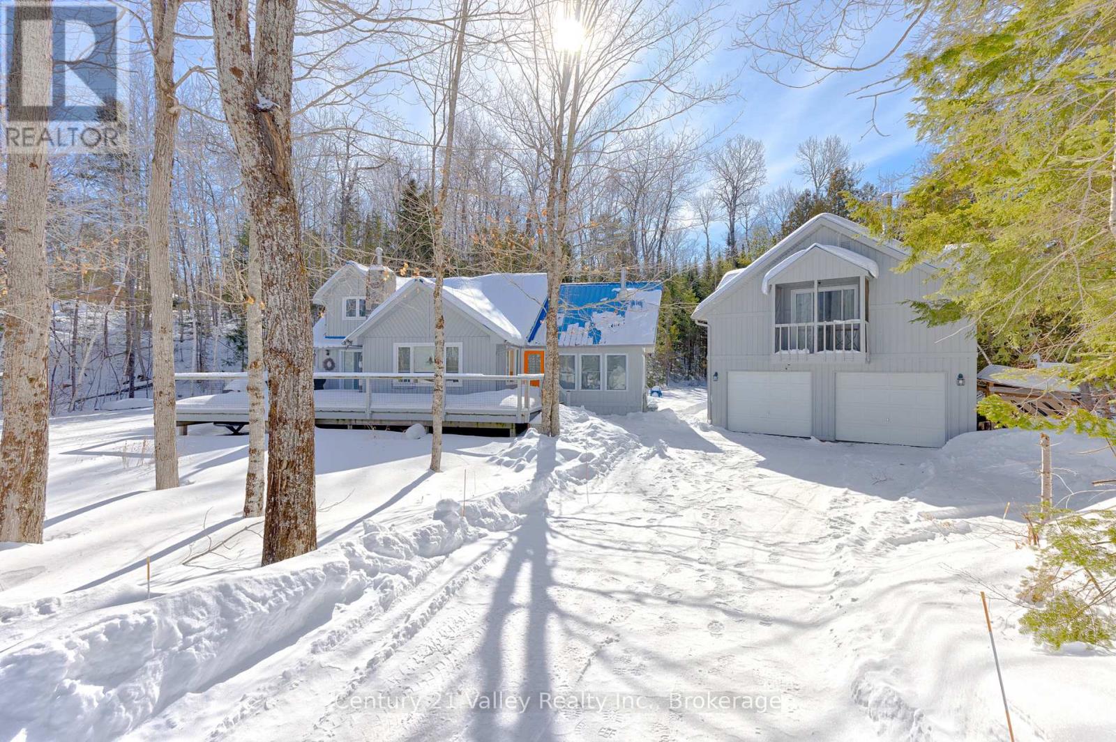 671 Graphite Bay Road, Greater Madawaska, Ontario  K0J 1H0 - Photo 2 - X12829226