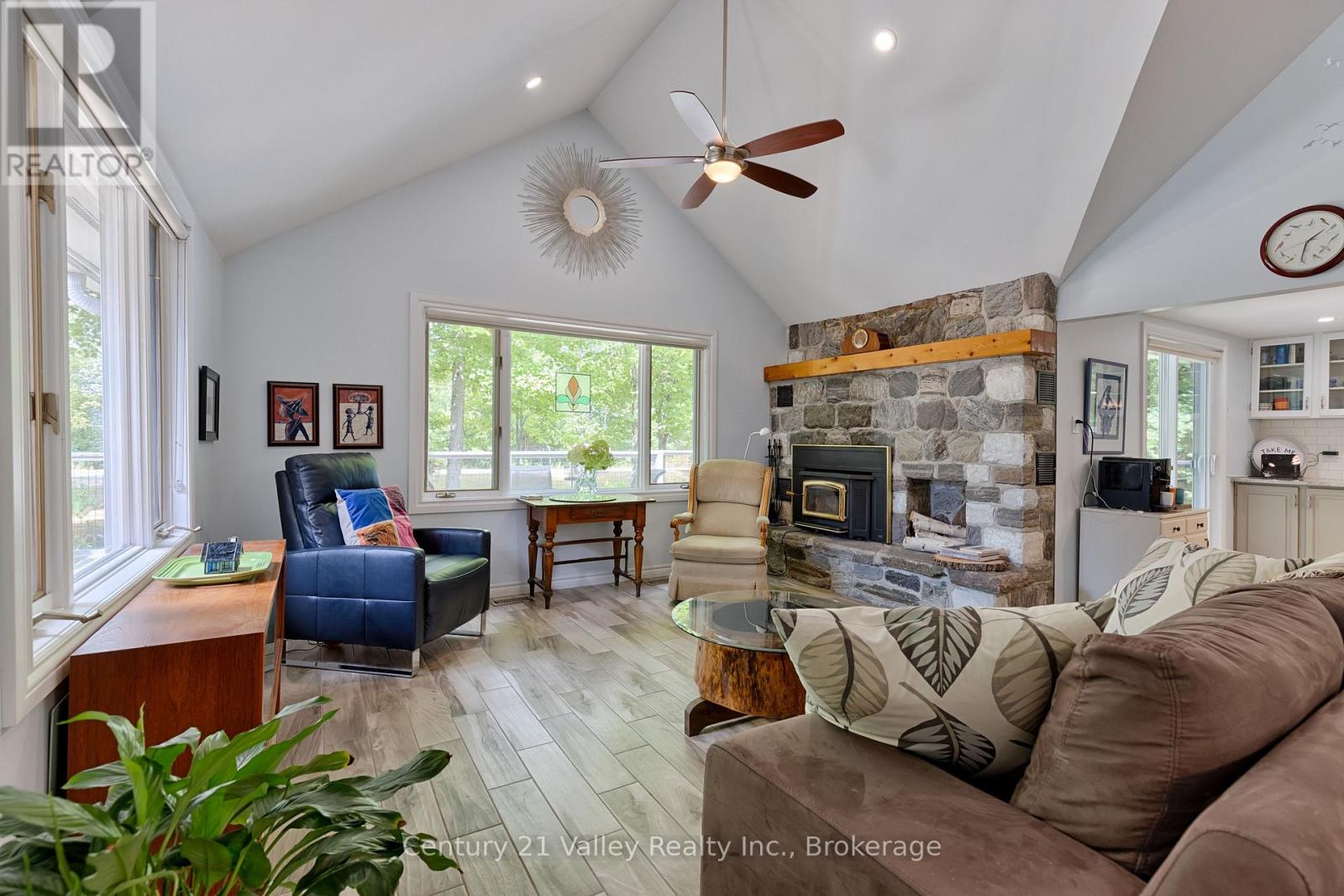 671 Graphite Bay Road, Greater Madawaska, Ontario  K0J 1H0 - Photo 33 - X12829226