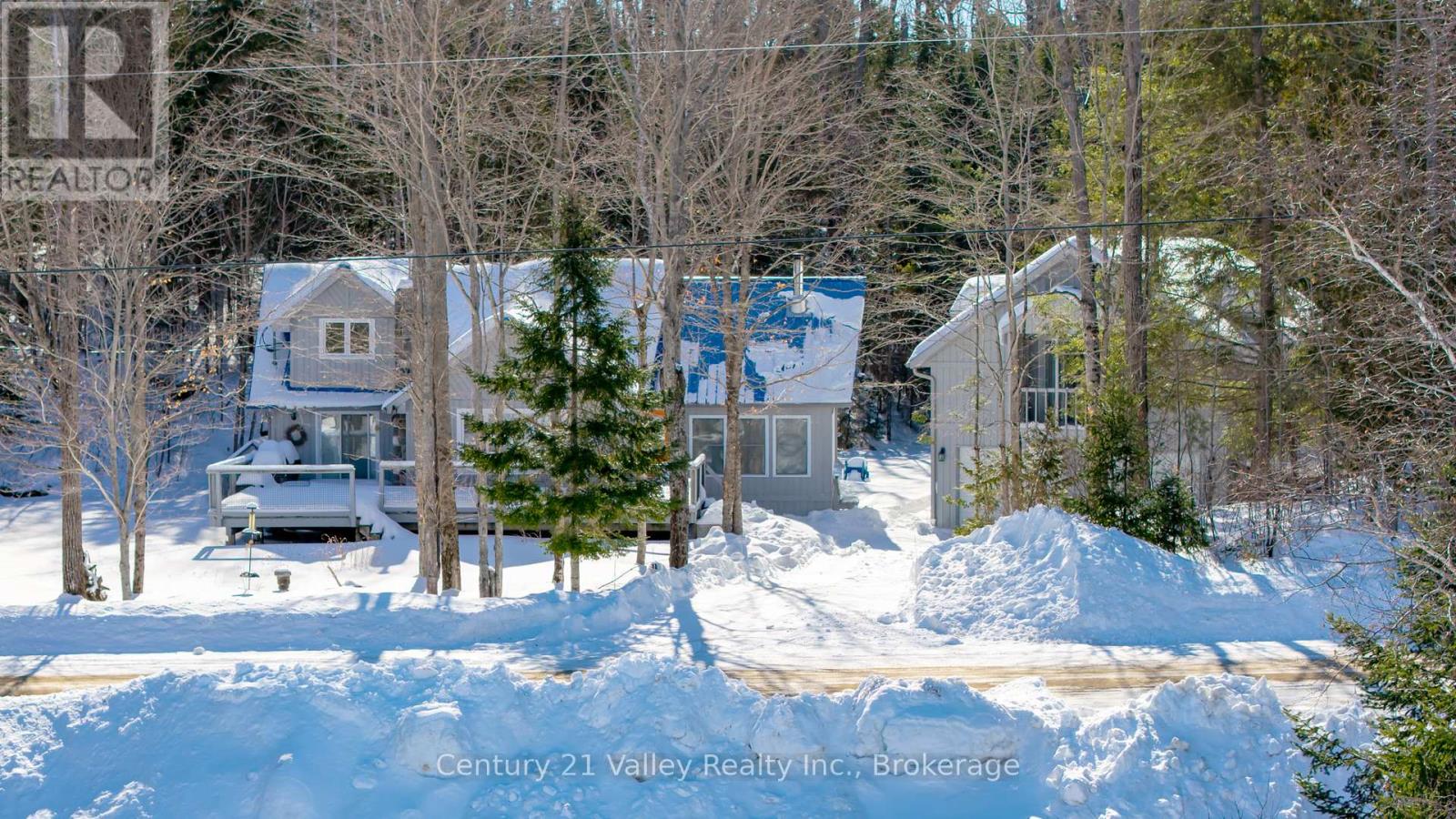 671 Graphite Bay Road, Greater Madawaska, Ontario  K0J 1H0 - Photo 9 - X12829226