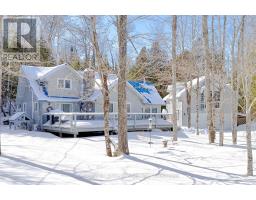 671 GRAPHITE BAY ROAD, Greater Madawaska, Ontario