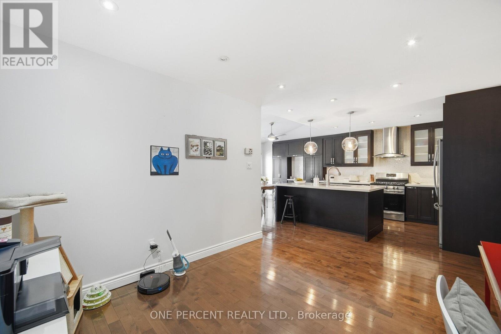 3952 Honey Locust Trail, Mississauga, Ontario  L5N 6X4 - Photo 10 - W12817796