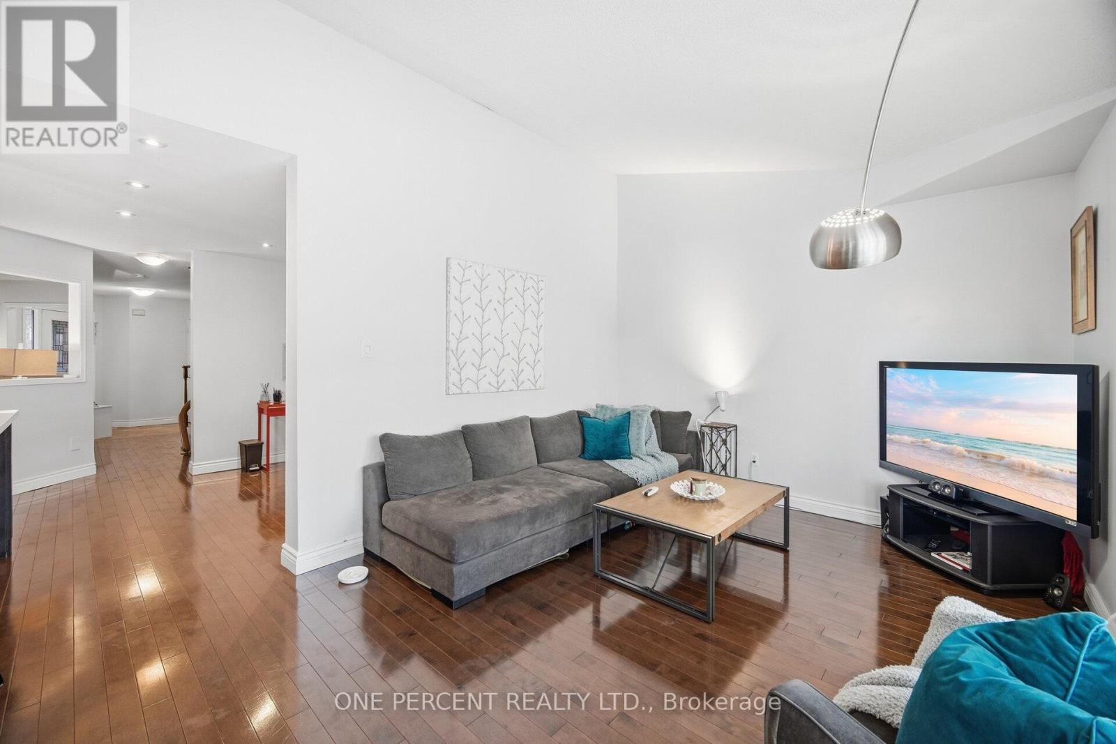 3952 Honey Locust Trail, Mississauga, Ontario  L5N 6X4 - Photo 21 - W12817796