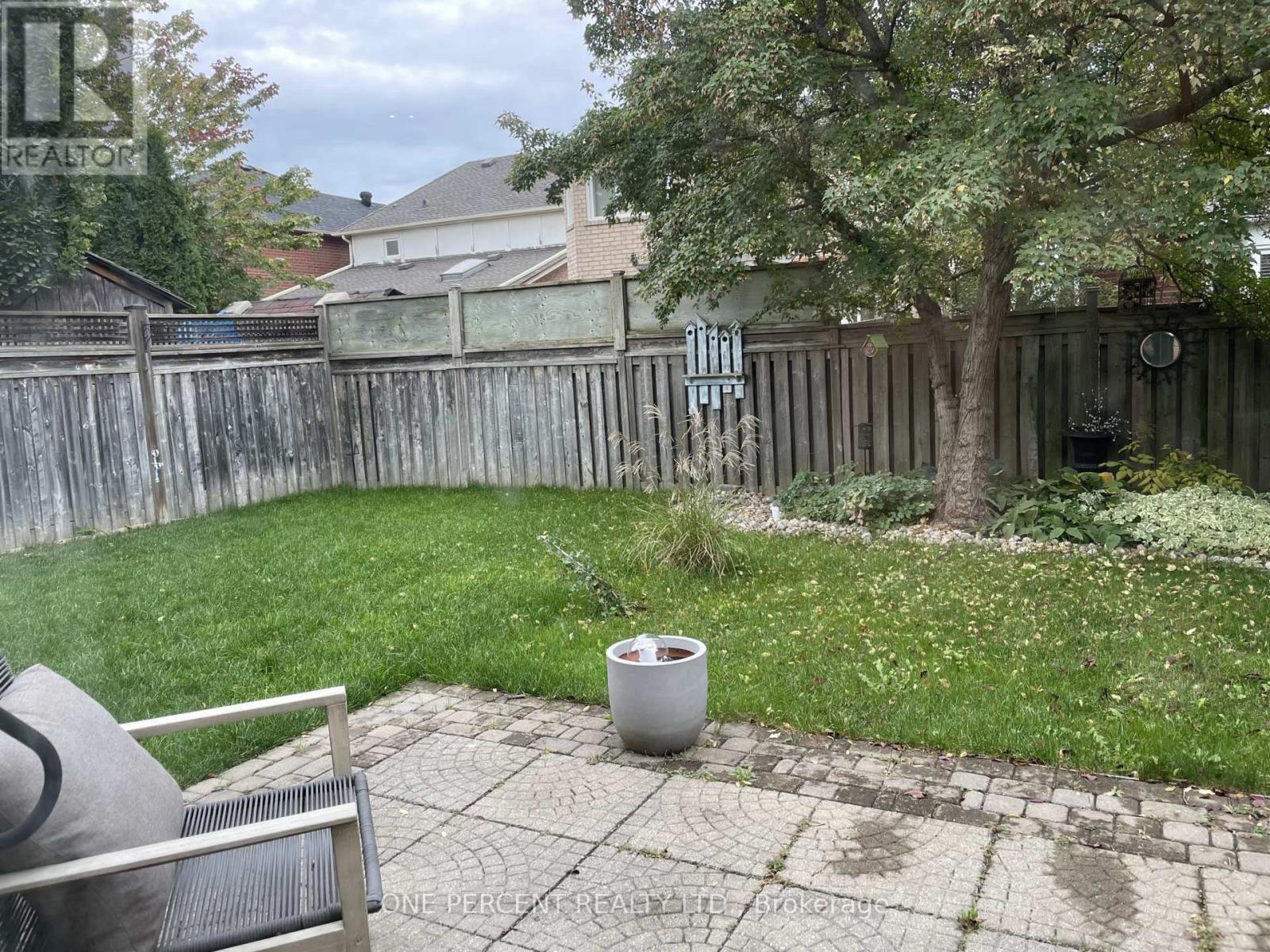 3952 Honey Locust Trail, Mississauga, Ontario  L5N 6X4 - Photo 50 - W12817796