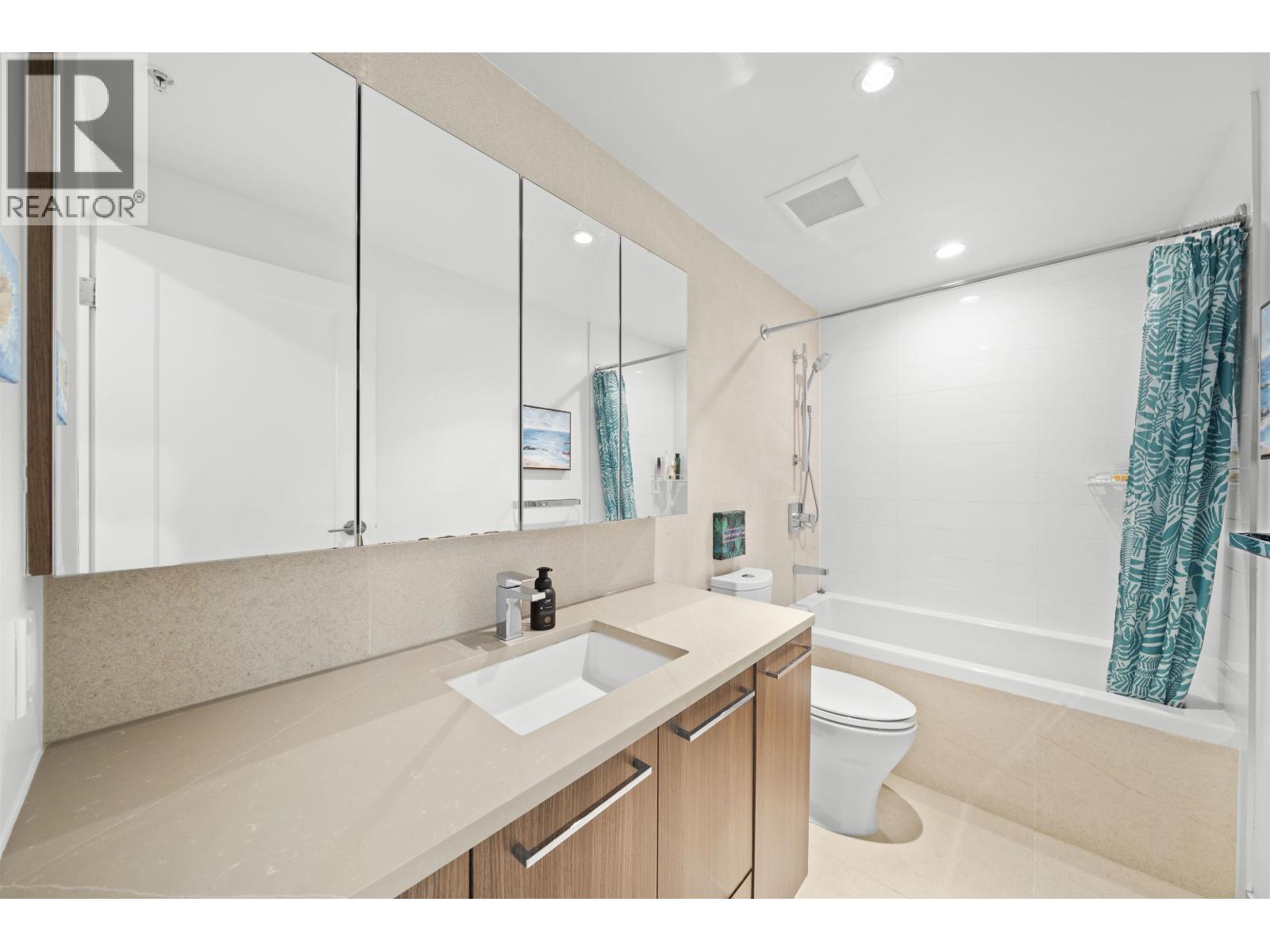 1307 8199 Capstan Way, Richmond, British Columbia  V6X 0V1 - Photo 15 - R3094387