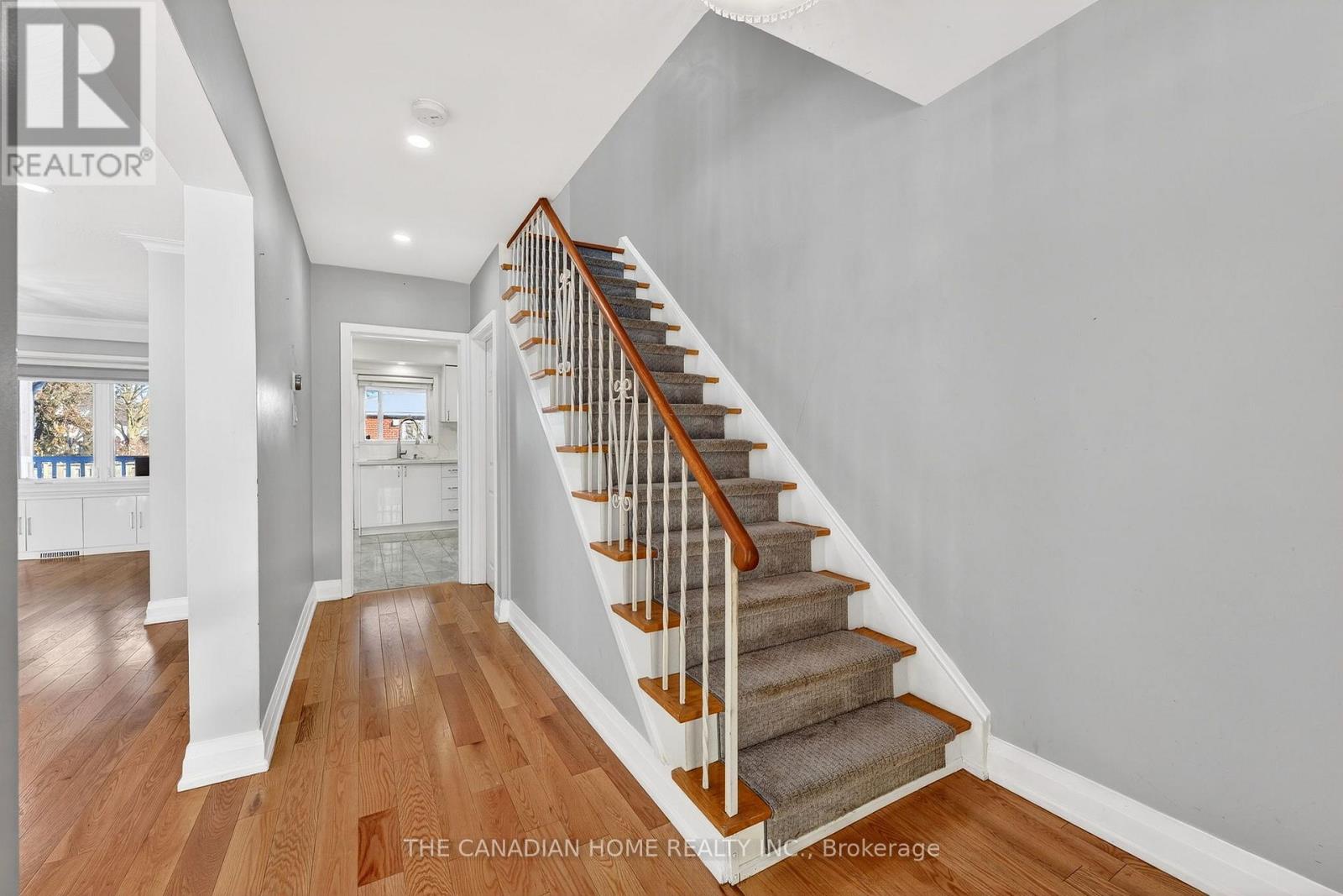 222 Elka Drive E, Richmond Hill, Ontario  L4C 3A3 - Photo 12 - N12829220