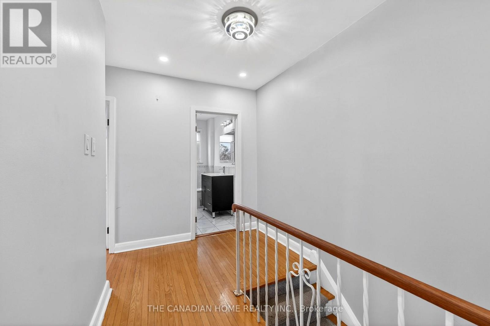 222 Elka Drive E, Richmond Hill, Ontario  L4C 3A3 - Photo 17 - N12829220