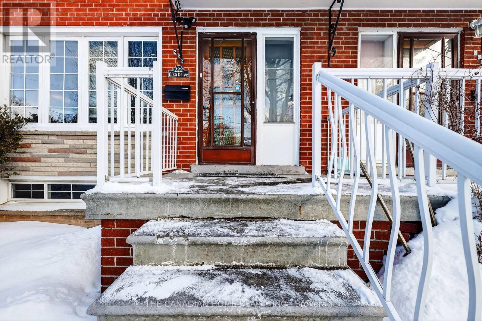 222 Elka Drive E, Richmond Hill, Ontario  L4C 3A3 - Photo 2 - N12829220