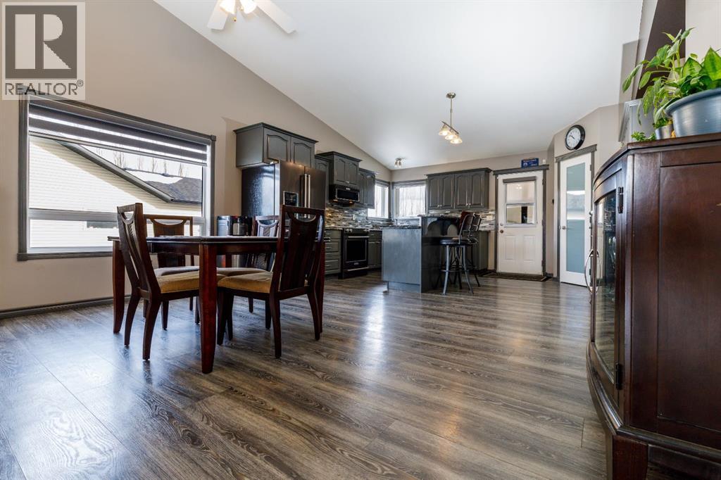 4403 45th Street, Lacombe, Alberta  T4L 0A7 - Photo 4 - A2289505