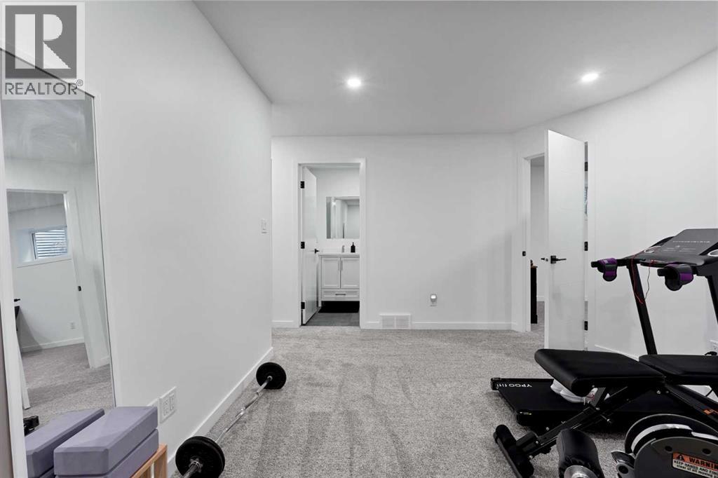 668 Aquitania Boulevard W, Lethbridge, Alberta  T1J 5N4 - Photo 40 - A2283072